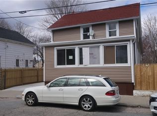 107 Hendrick St, Providence, RI 02908