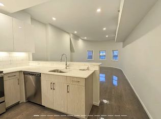 1405 Beacon St APT 4, Brookline, MA 02446