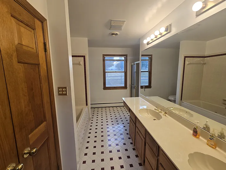 1815 Ednor Rd — Photo 26