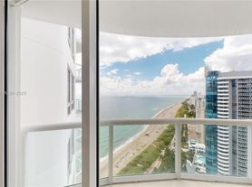 6365 Collins Ave