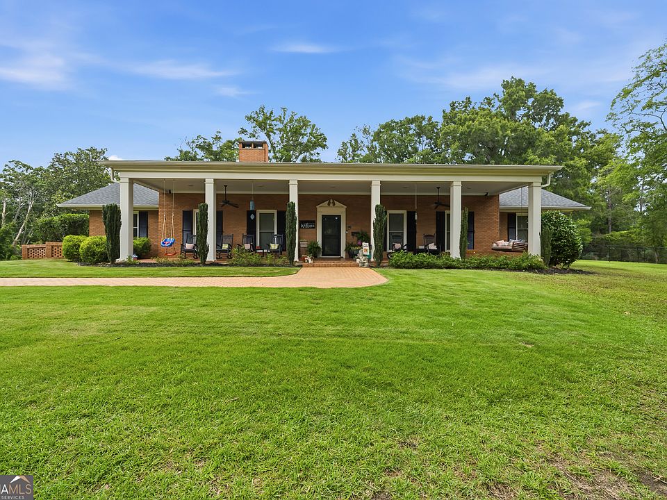 1st image of 601 N Tattnall St