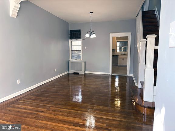 4th image of 1942 S Galloway St