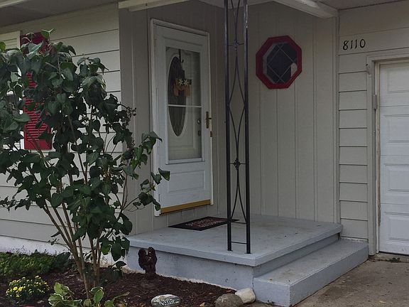 3rd image of 8110 Port Haven Dr