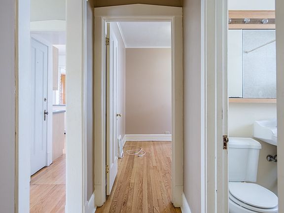 3rd image of 2640 N Oak Park Ave #1