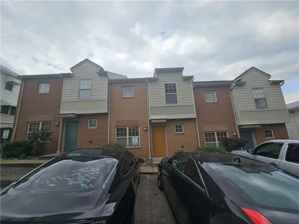 633 Hickory St, California, PA 15419