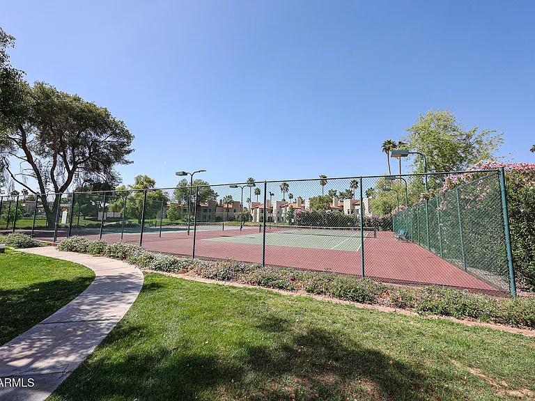 9430 E Mission Ln #104 — Photo 31
