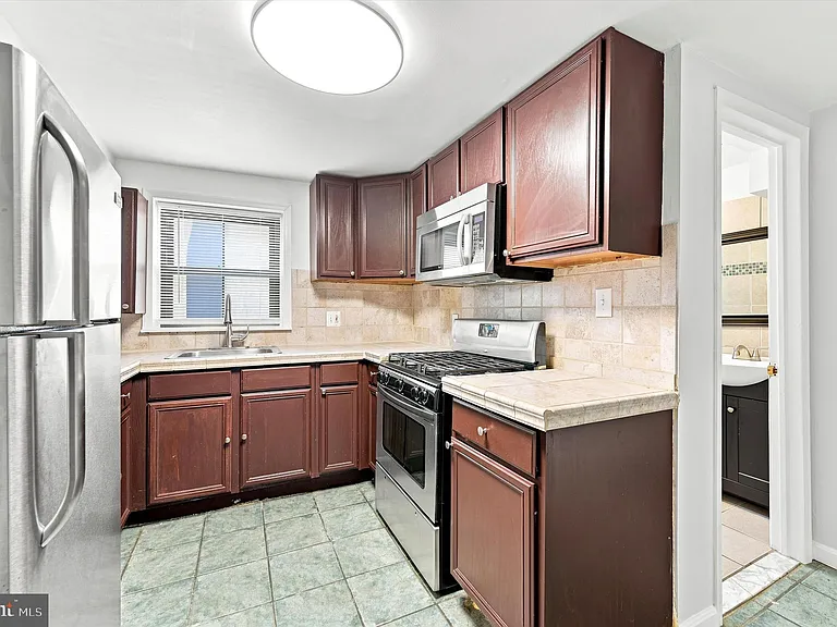 934 New Market St #2 — Photo 3