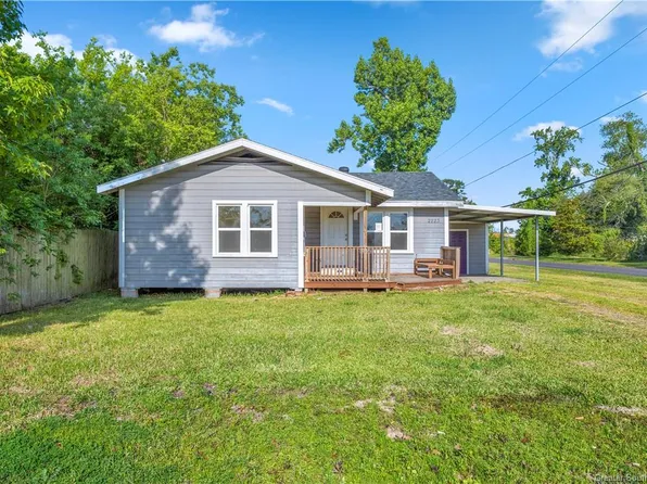 2223 McCloud St, Westlake, LA 70669