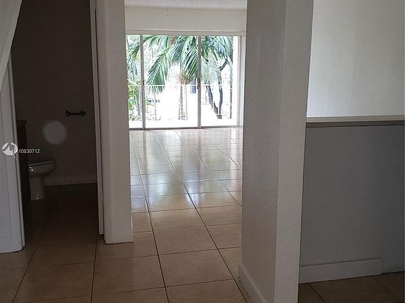 2nd image of 9351 Fontainebleau Blvd APT B201