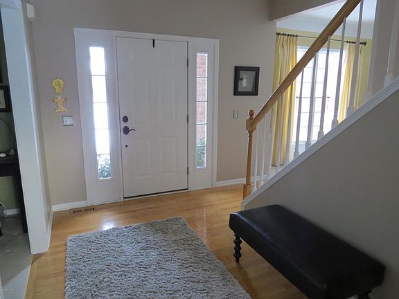 3rd image of 1255 Farnsworth Ave SE
