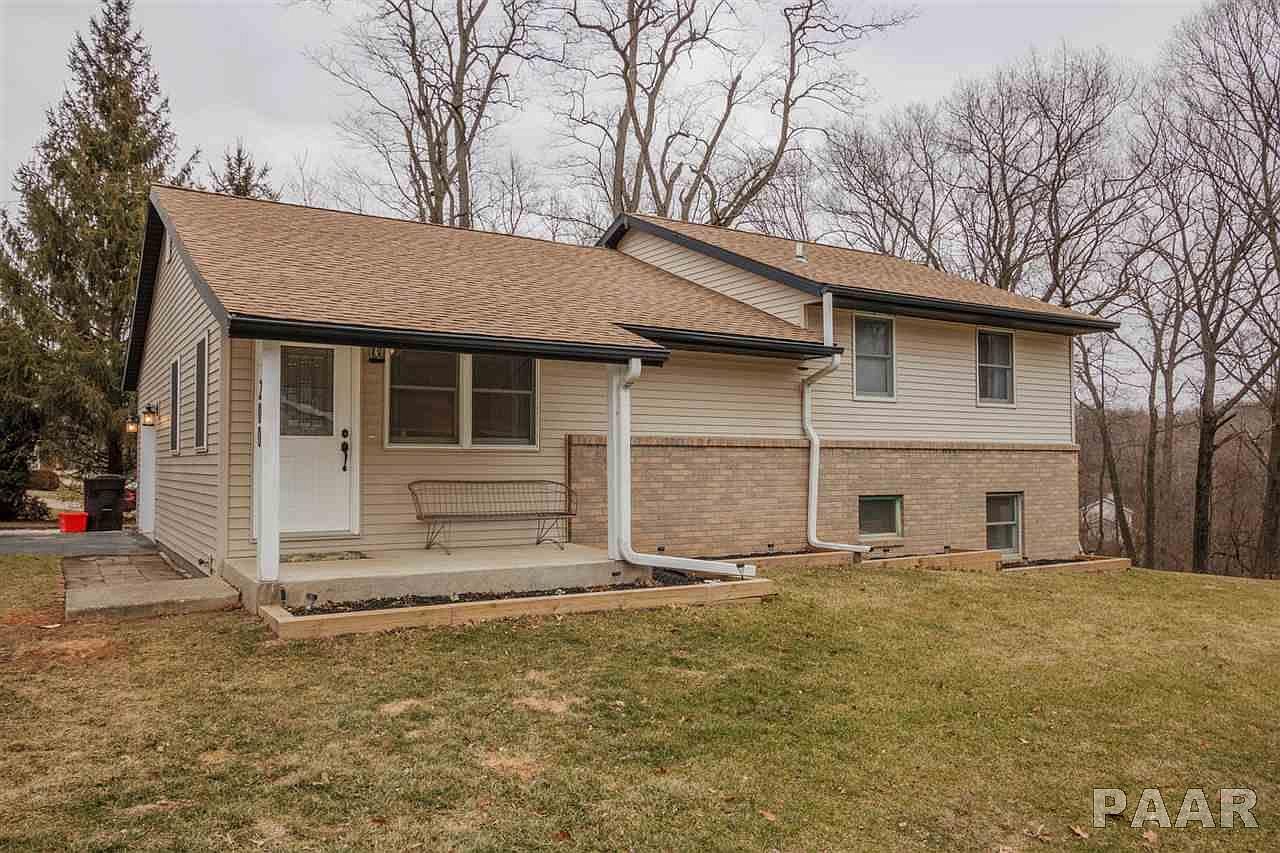 200 Castle Ln, East Peoria, IL 61611 Zillow
