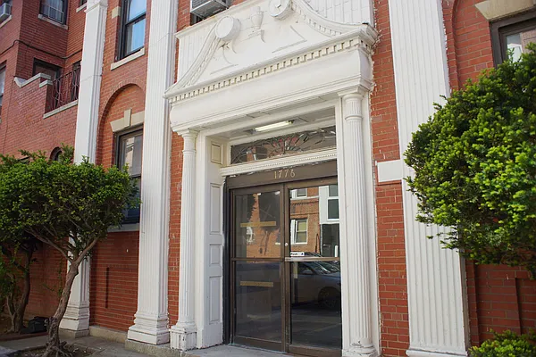 Rented by Norman Raindel, LREB | media 25