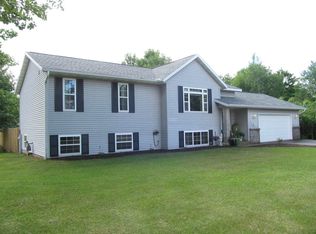 2409 Rainbow Dr, Mosinee, WI 54455