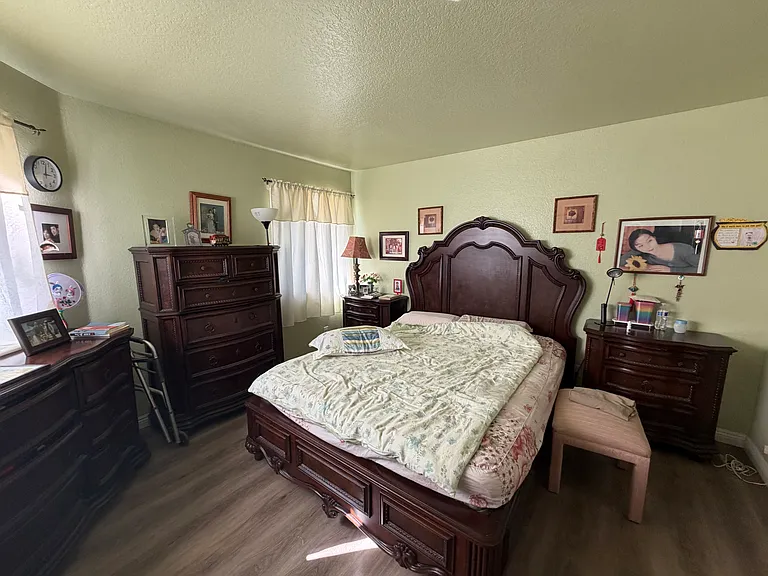 26009 Atherton Ave — Photo 11