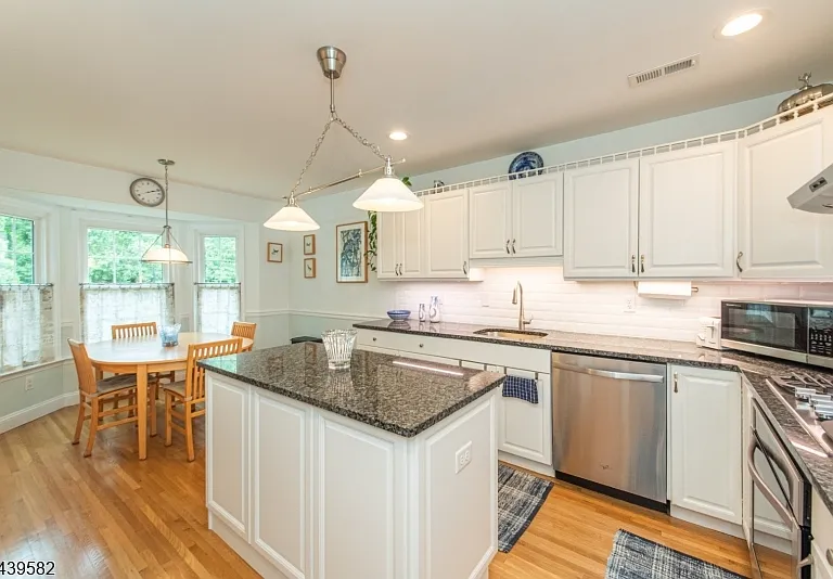 31 Cooper Ln — Photo 7