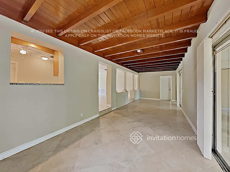 2720 SW 15th Ct — Photo 8