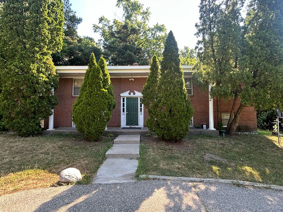 1st image of 1138 Houseman Ave NE