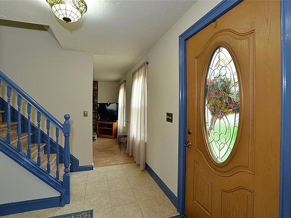 3rd image of 2329 Saddle Dr