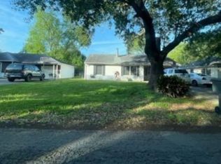 4509 Bellaire Ave, Groves, TX 77619