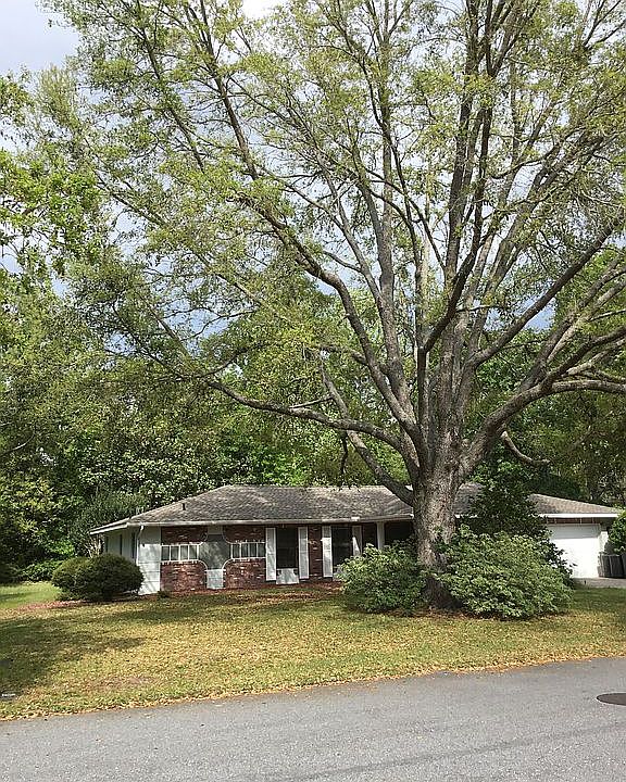 2nd image of 12 Boxelder Ct