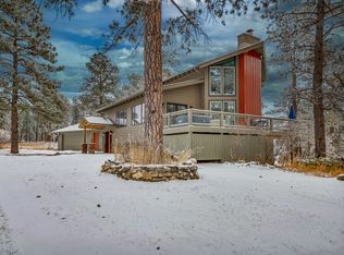 8304 Pioneer Cir, Rapid City, SD 57702