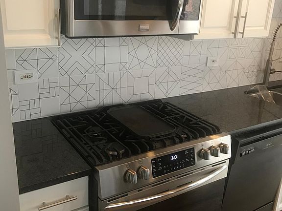 Gas stove