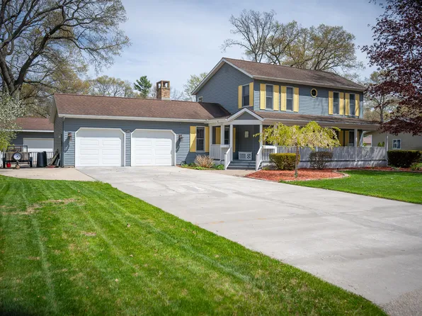 1086 Ivanhoe Dr, Muskegon, MI 49445