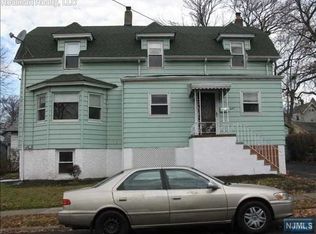 12 Summit St, Ridgefield Park, NJ 07660