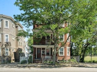 4114 Washington St FLOOR 3, Roslindale, MA 02131