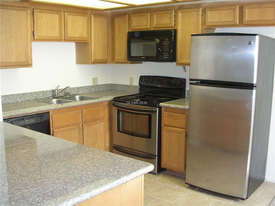 1st image of 917 Rockview Dr Unit 202