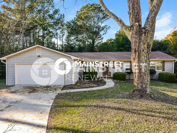 383 Rock Meadow Dr, Stone Mountain, GA 30088