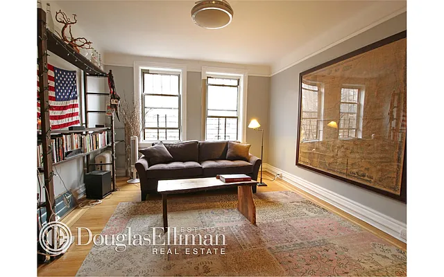 Sold by Douglas Elliman | media 15