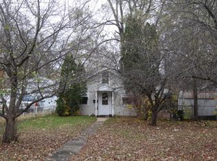 2710 10th St, Rockford, IL