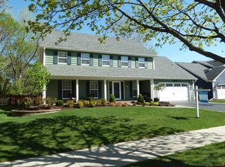 1154 Johnson Dr, Naperville, IL