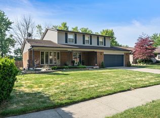 42325 Mayhew Dr, Sterling Heights, MI 48314