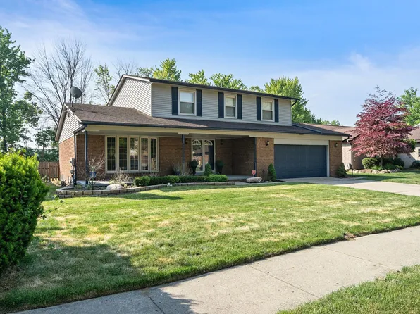 42325 Mayhew Dr, Sterling Heights, MI 48314