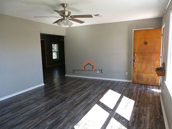 4th image of 3016 Ross St