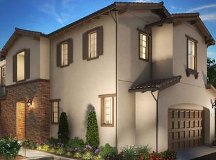 2867 Menorca Cir, Corona, CA 92881