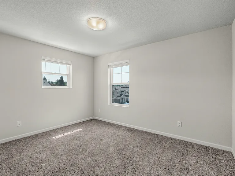 6191 SE 24th St — Photo 8