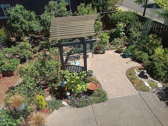 Patios with timber arbor