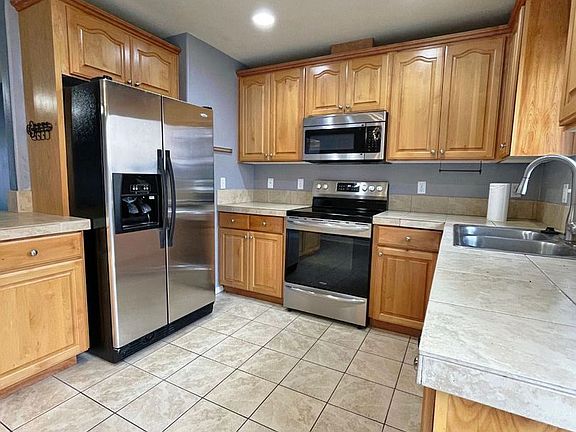 2nd image of 4000 NE 109th Ave Unit 114