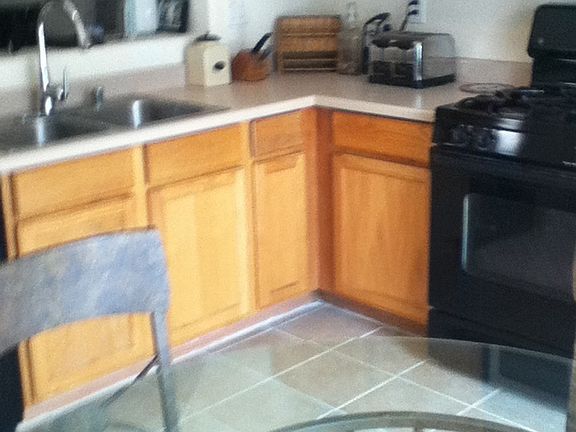 3rd image of 9605 Giddings Ave