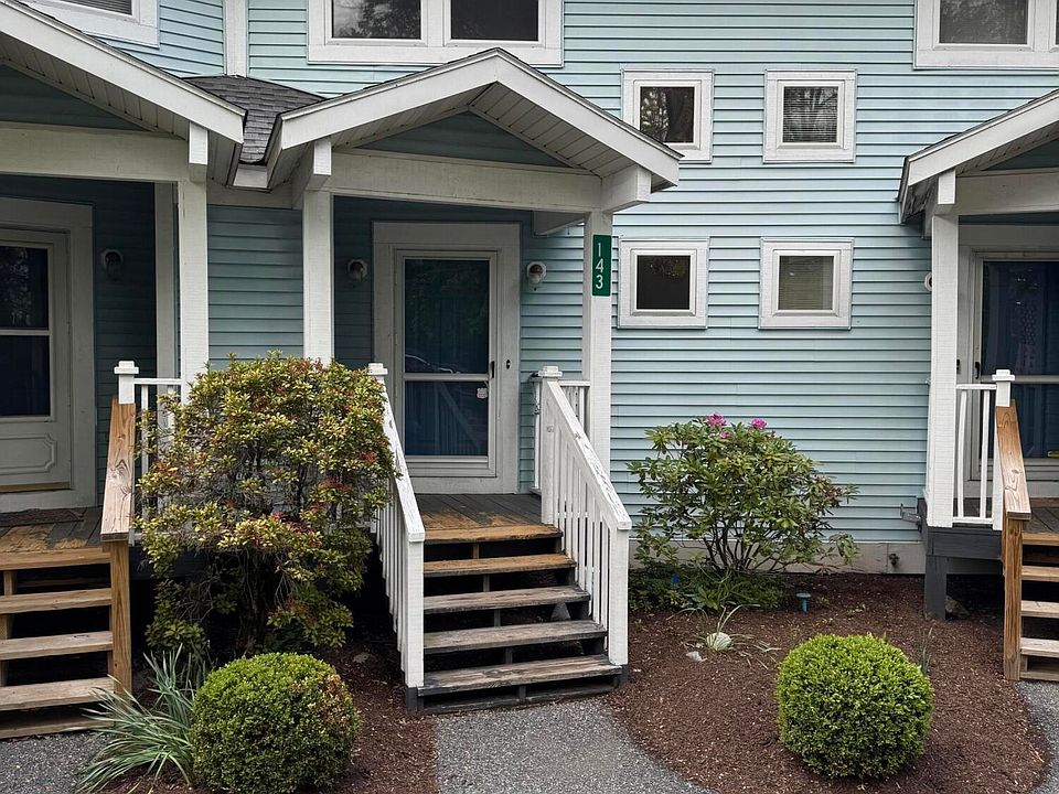 1st image of 143 Huntington Dr