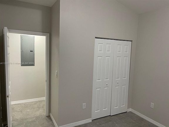 5th image of 4260 NE 9th St #4260