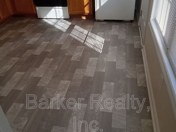 3rd image of 2203 Violet Bluff Ct