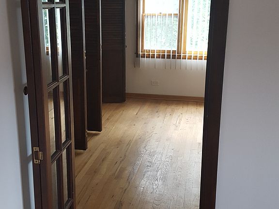 Entry to bedroom