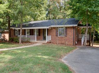 2307 Kaywood Ln, Winston Salem, NC 27103