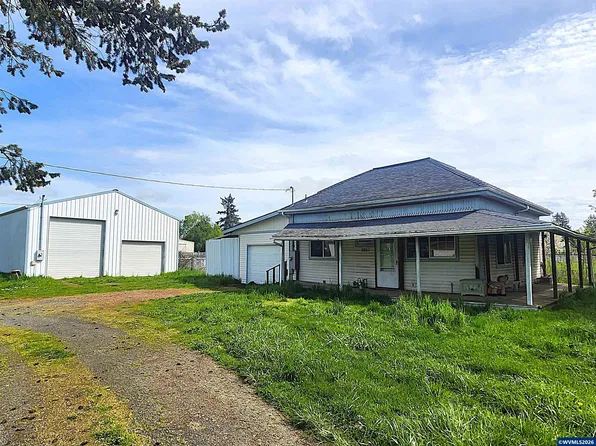 5951 A St SE, Turner, OR 97392