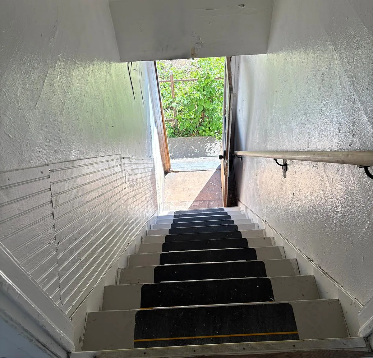 5th St. Rear — Photo 4