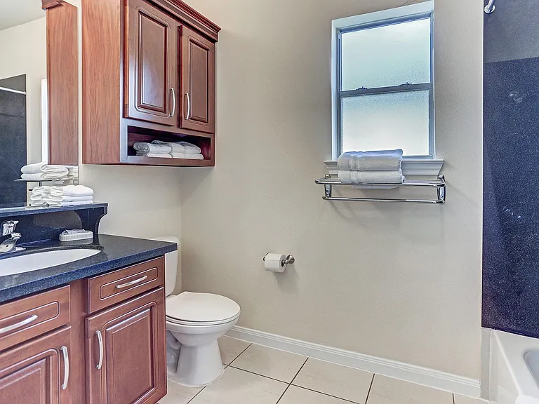 2078 Laverne St #8 — Photo 15
